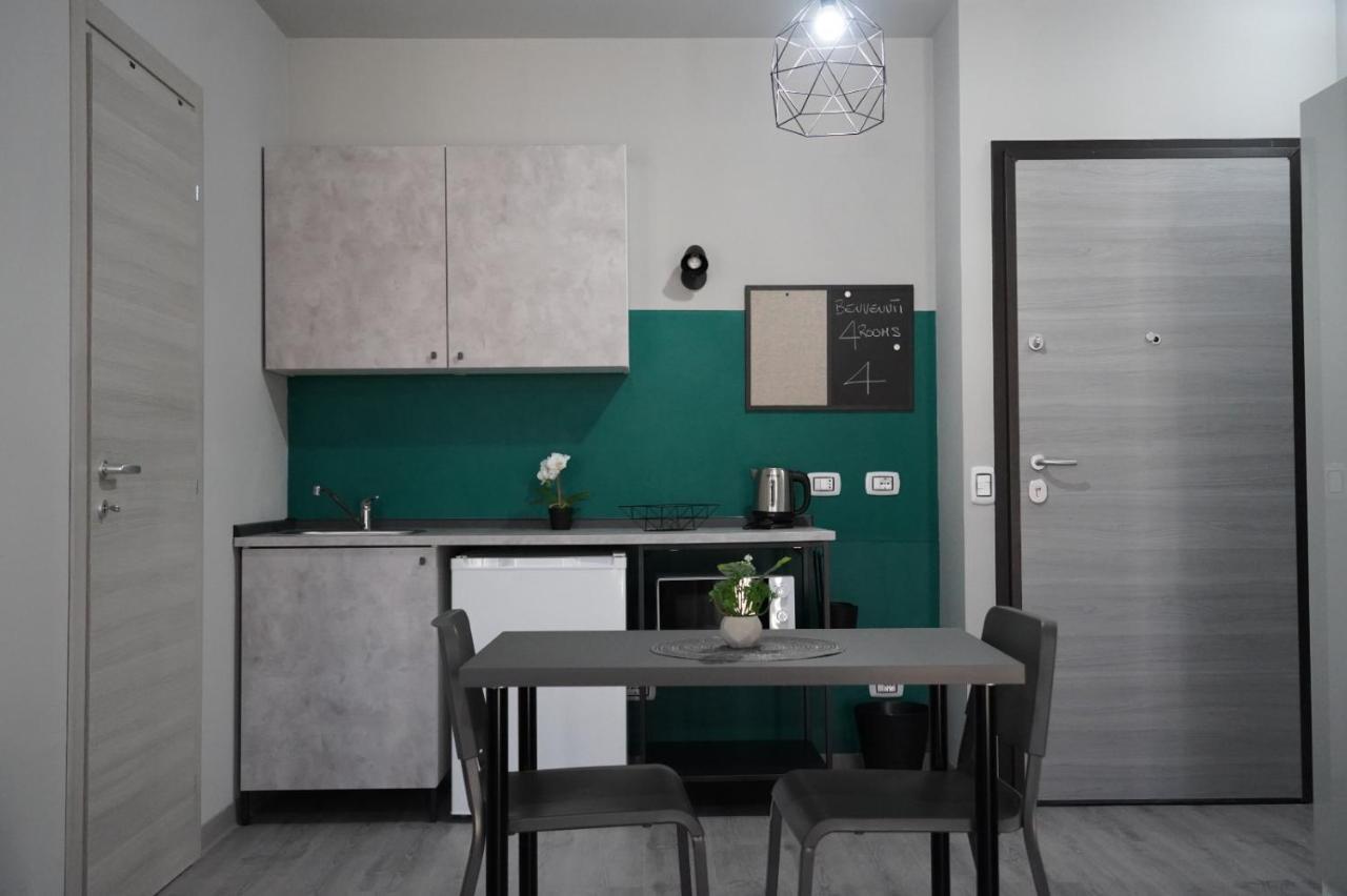 למזיה טרמה 4Rooms B&B - Holiday Home מראה חיצוני תמונה