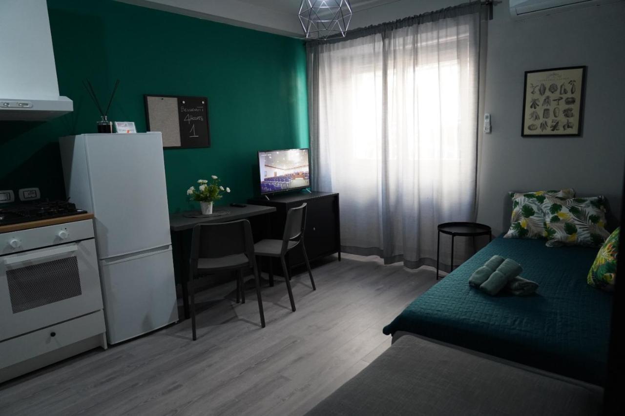 למזיה טרמה 4Rooms B&B - Holiday Home מראה חיצוני תמונה
