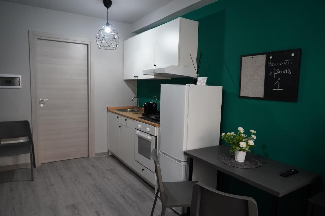 למזיה טרמה 4Rooms B&B - Holiday Home מראה חיצוני תמונה